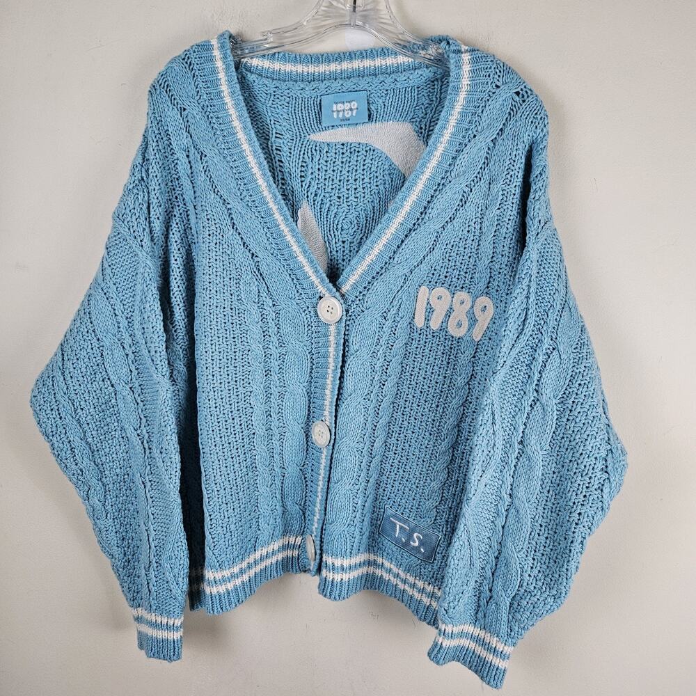 Taylor Swift 1989 Cardigan Taylor’s Version Limited Edition XS/S - Light Blue